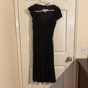 Evan picone black dress size 6